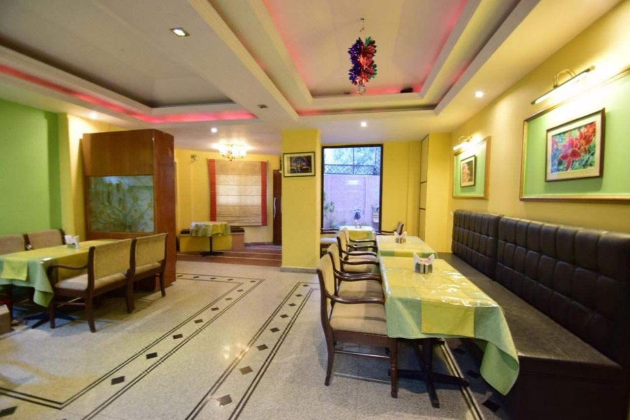 Goroomgo Marc Shimla Near Mall Road - Luxury Room - Excellent Service - Ample Parking - Best Hotel In Shimla Zewnętrze zdjęcie
